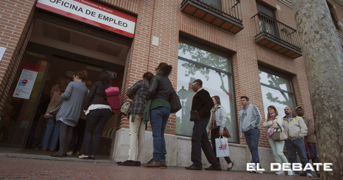 Esta es la multa si te pillan trabajando mientras cobras el paro