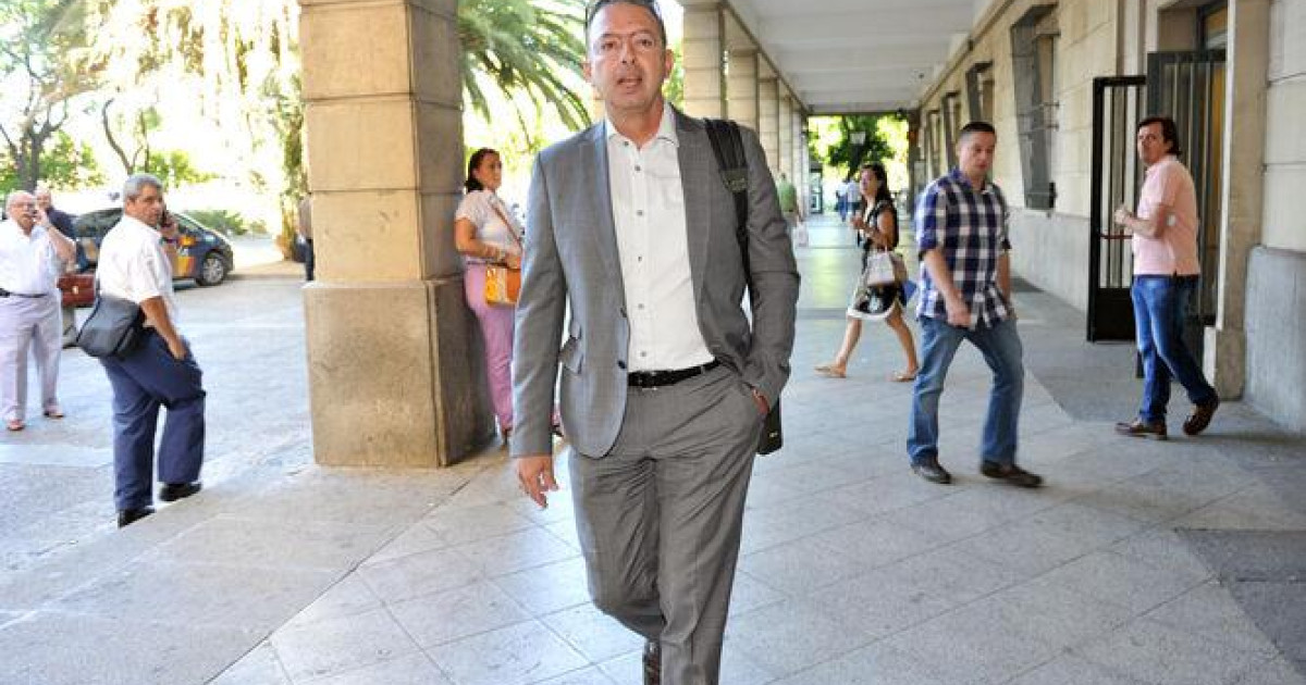 El juez de los ERE procesa al exdirector de trabajo de la Junta ...