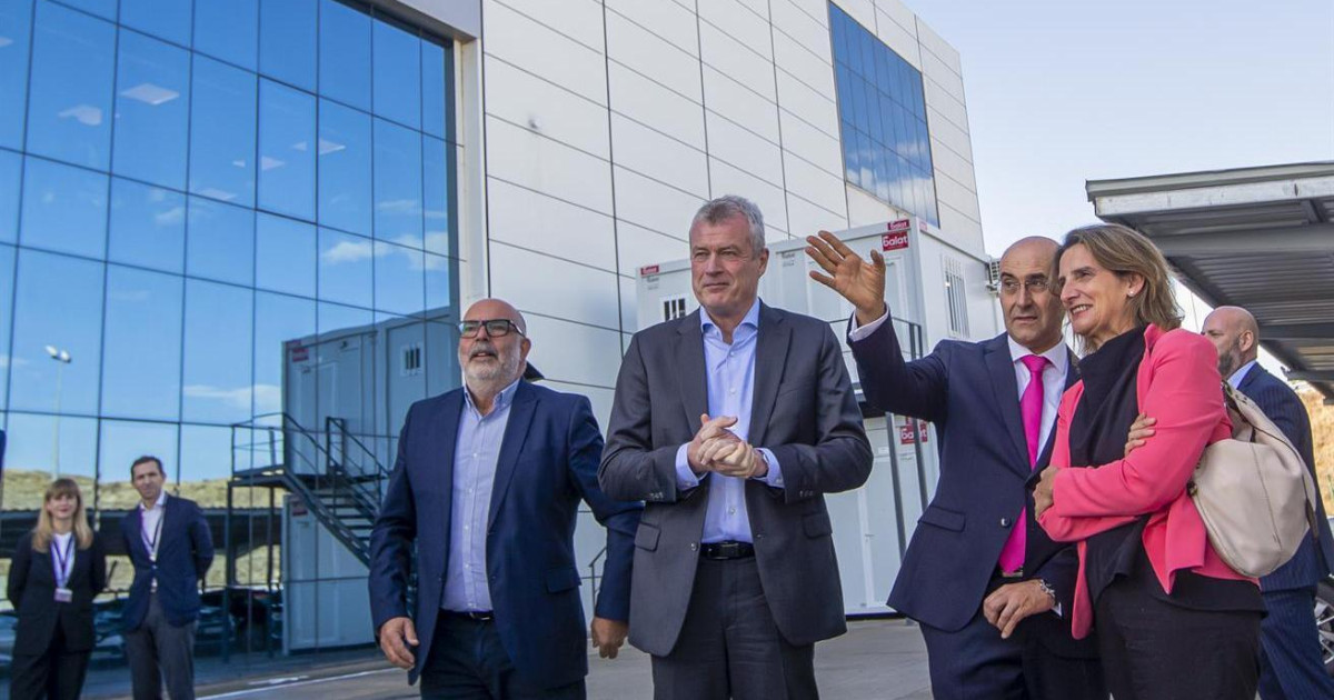 Siemens Gamesa estudia vender 8 plantas en España con 1.100 trabajadores