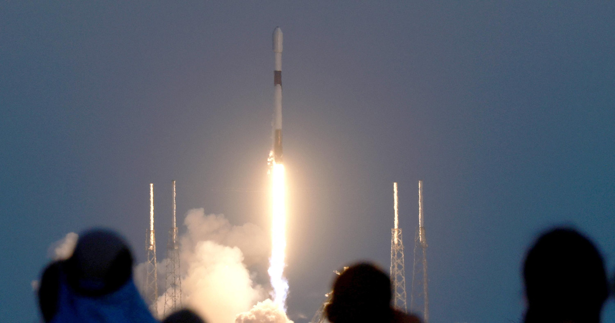 Space X suspende lanzamientos por un problema en el Falcon 9