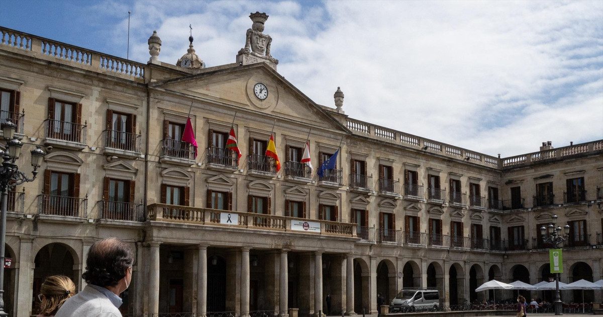 El PSOE pacta con Bildu los presupuestos de Vitoria después de quitarle ...