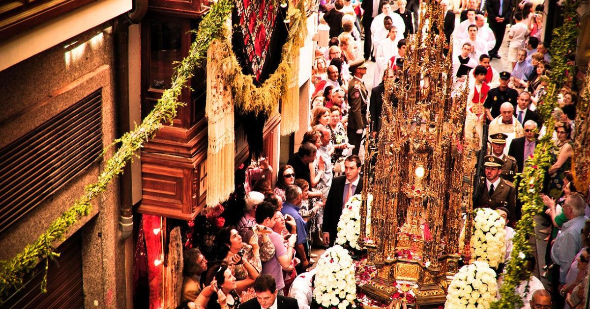 ¿Por qué se celebra el jueves la festividad del Corpus Christi?