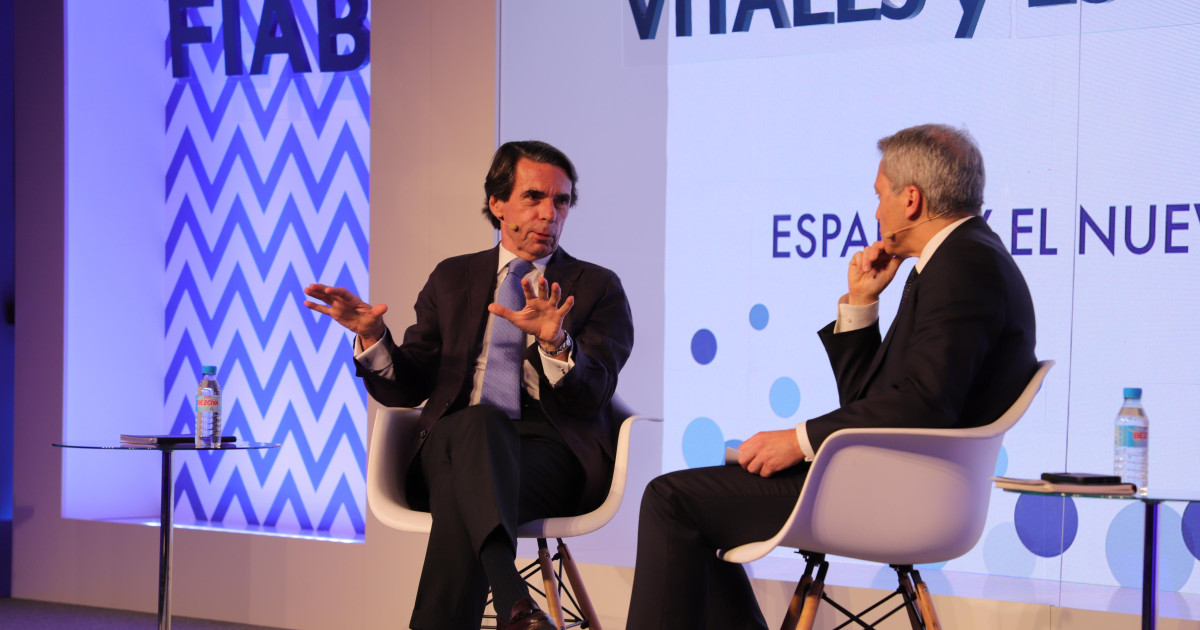 Aznar se pronuncia tras los pactos del PP con Vox en la Comunidad ...