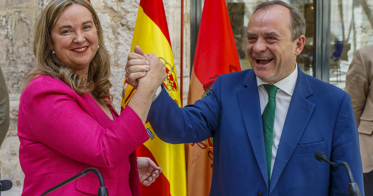 Los pactos entre el PP y Vox maximizan el poder municipal de la derecha