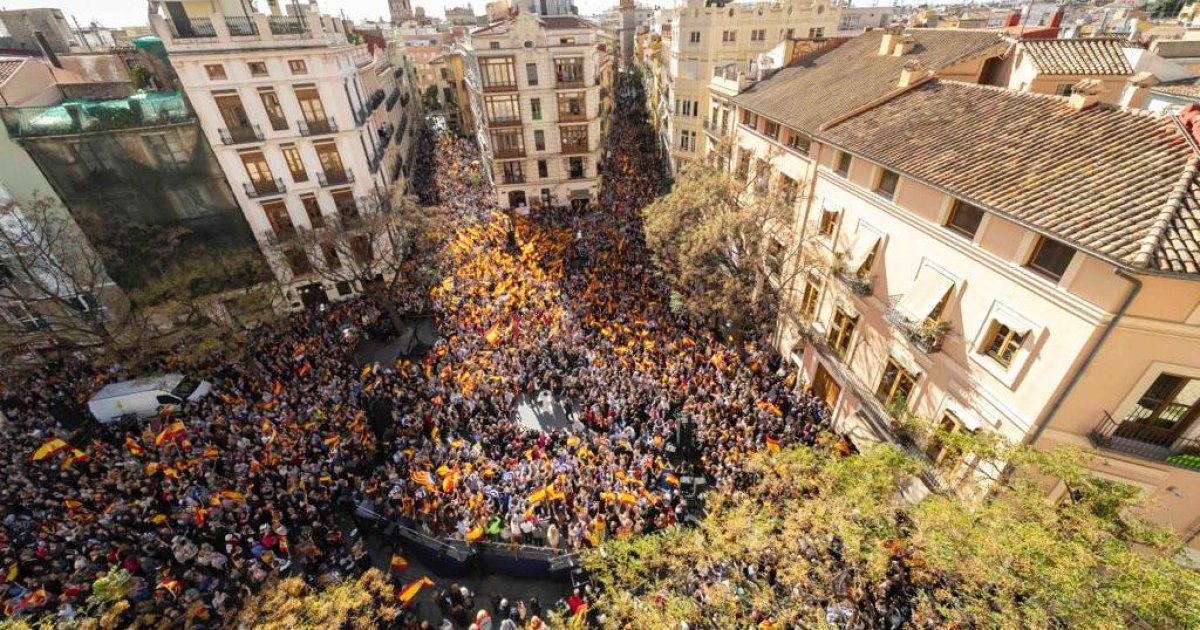 PP y Vox impulsan la mayor protesta cívica desde la negociación de ...