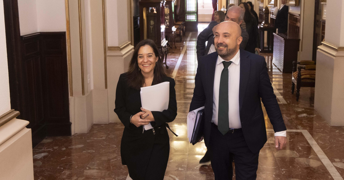 Un informe revela que la alcaldesa socialista de La Coruña autorizó el ...
