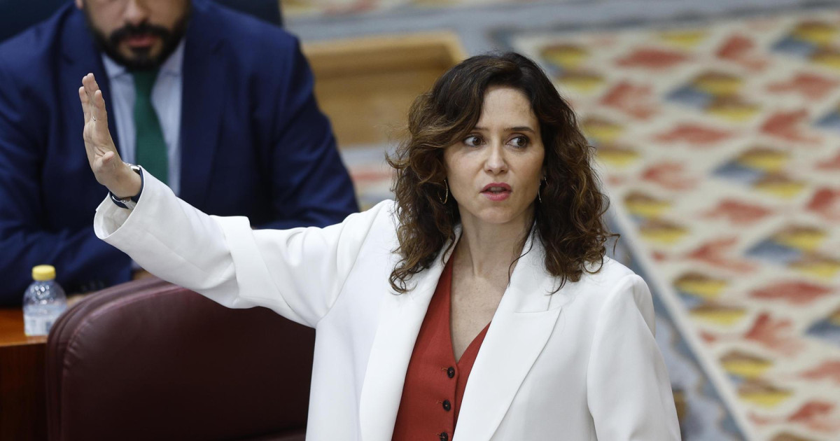 Ayuso da una lección de protocolo a la izquierda madrileña por la ...