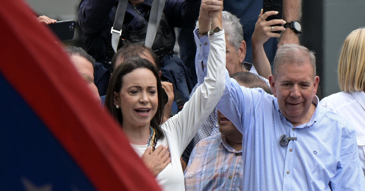Ayuso concede a María Corina Machado la Medalla de Oro de Madrid y a ...