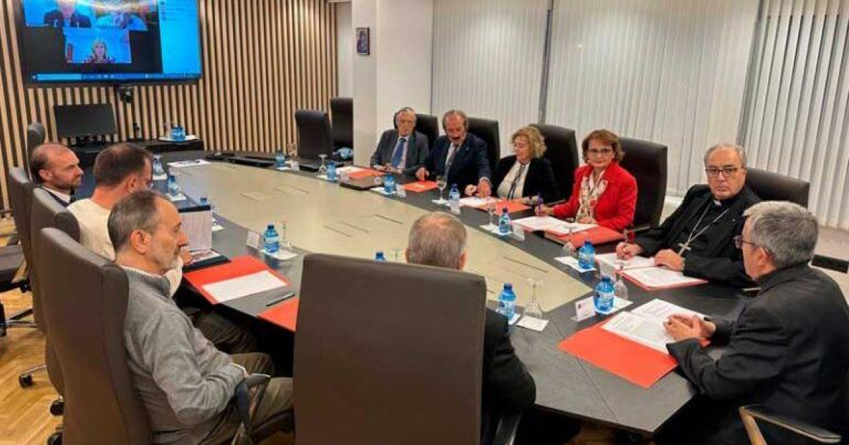 La Iglesia incluye a una víctima de abuso en la comisión que decide las ...