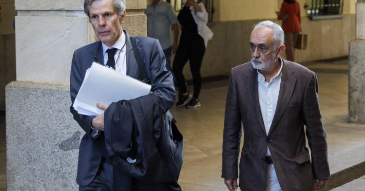 El 'fantasma de la Faffe' persigue al PSOE-A y devuelve la corrupción