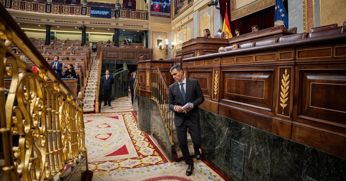 Las grabaciones a la trama corrupta desbordan al Gobierno y al PSOE