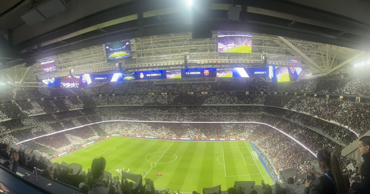 Así ha sido el espectacular recibimiento de la afición del Real Madrid ...