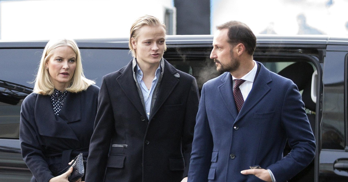 El gesto de Haakon de Noruega con Marius Borg para ayudarle a luchar ...