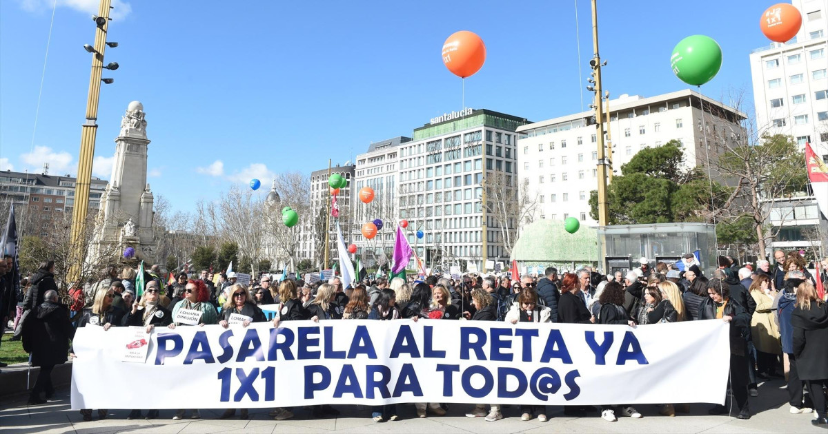 Los procuradores se oponen a la ley con la que el PSOE busca ...