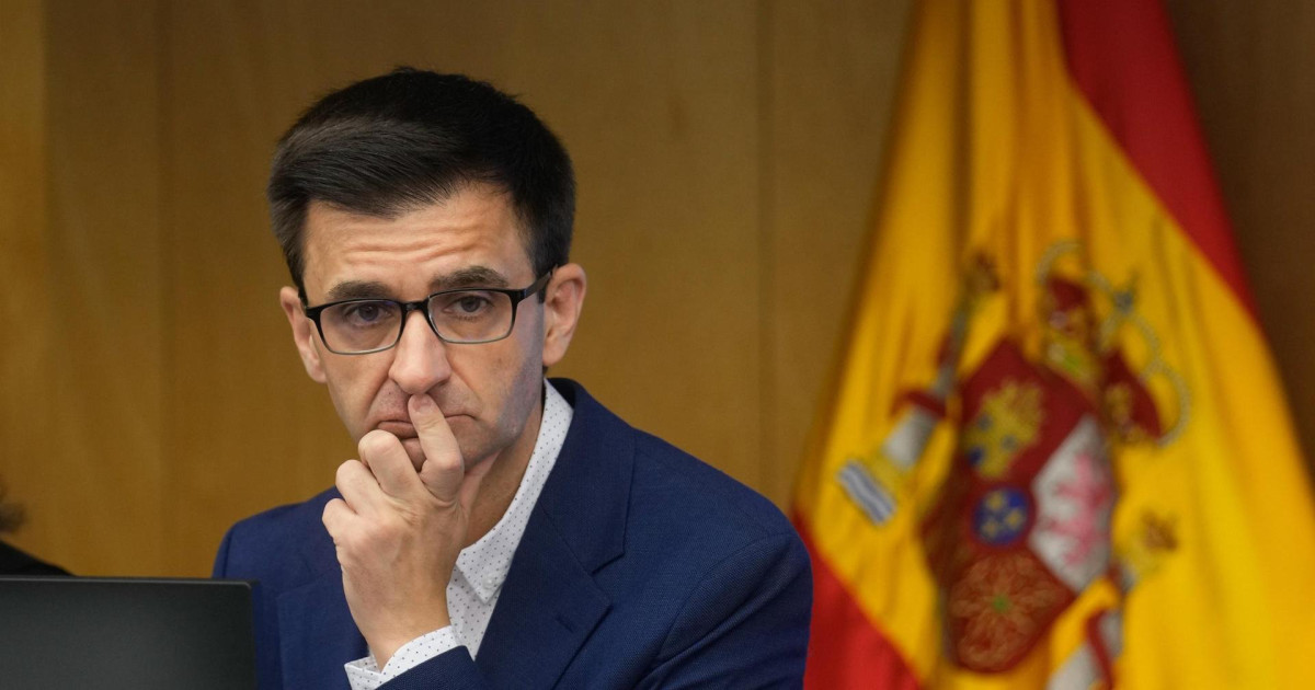 El presidente de RTVE denuncia el acoso a profesionales del ente público