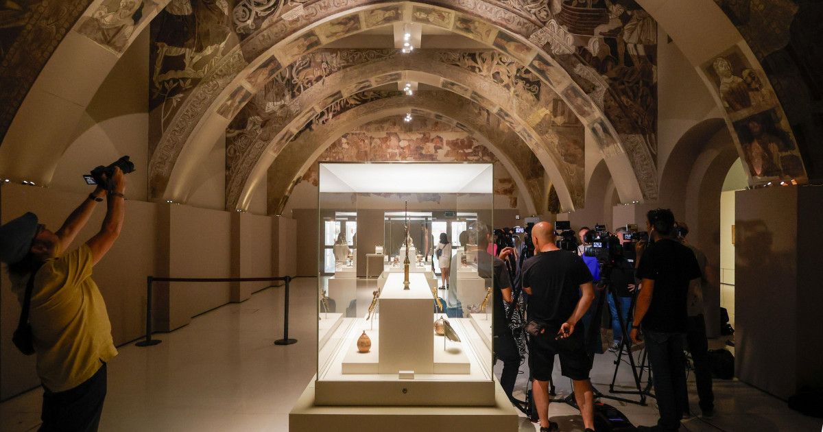 El museo que exhibe los murales de Sijena se niega a devolver las ...