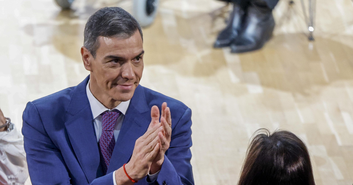 Rueda de prensa de Pedro Sánchez tras participar en la Cumbre por el ...