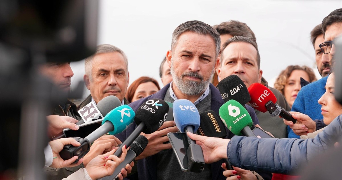 Abascal polemiza con las palabras de un obispo sobre la inmigración ilegal