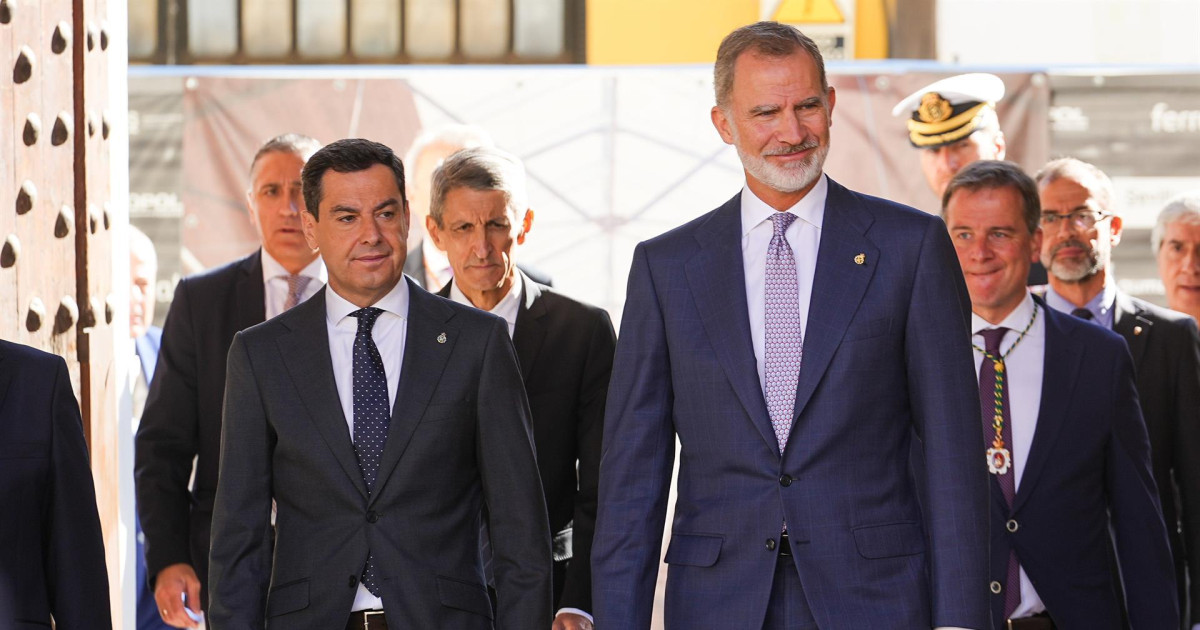 Aplazan la entrega de un premio que el Rey iba a dar a Juanma Moreno ...