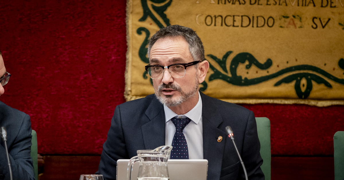 Admiten a trámite la querella de una exedil del PP contra el alcalde de ...