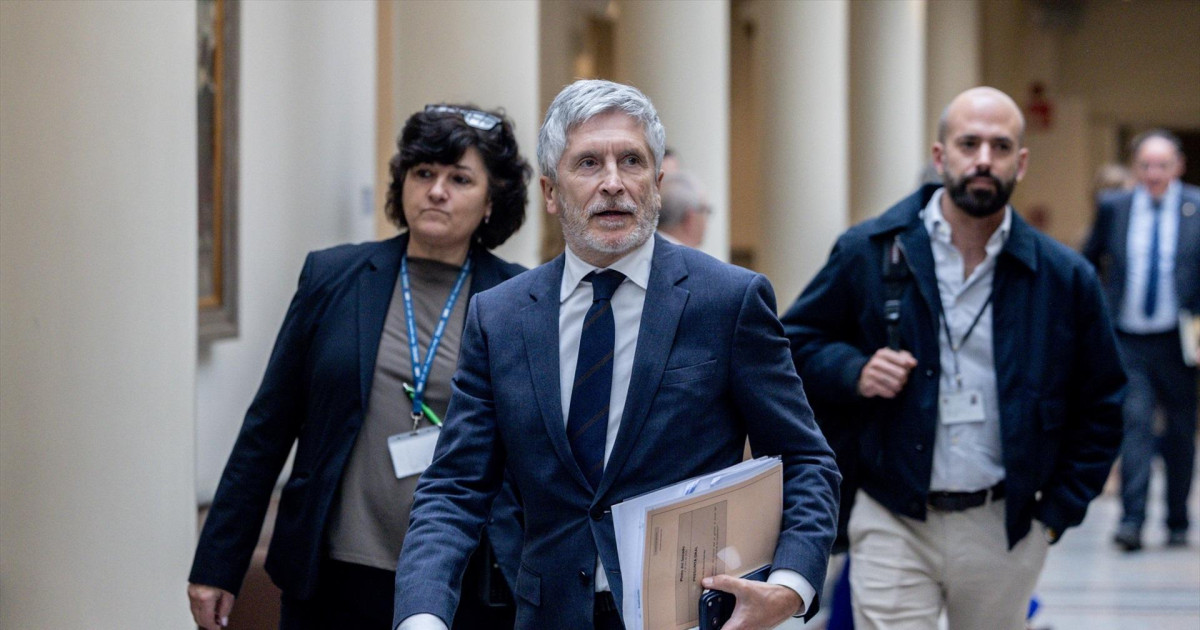 Marlaska defiende la regularización de inmigrantes y el PP avisa de que ...