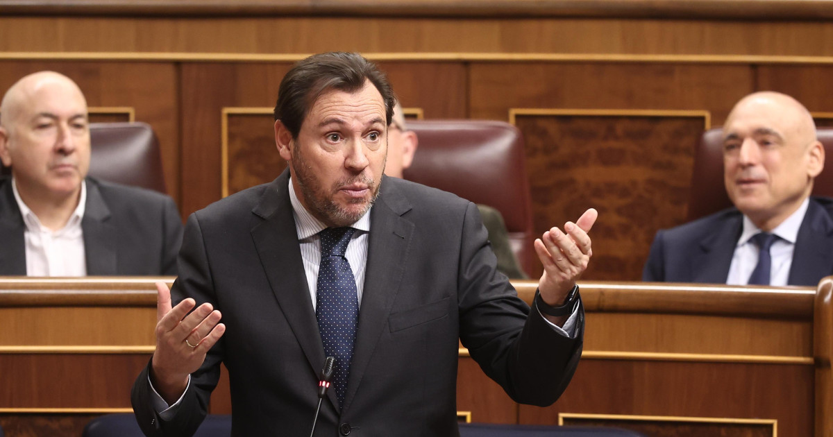 En directo | El PP exige la dimisión de Puente en la sesión de control ...