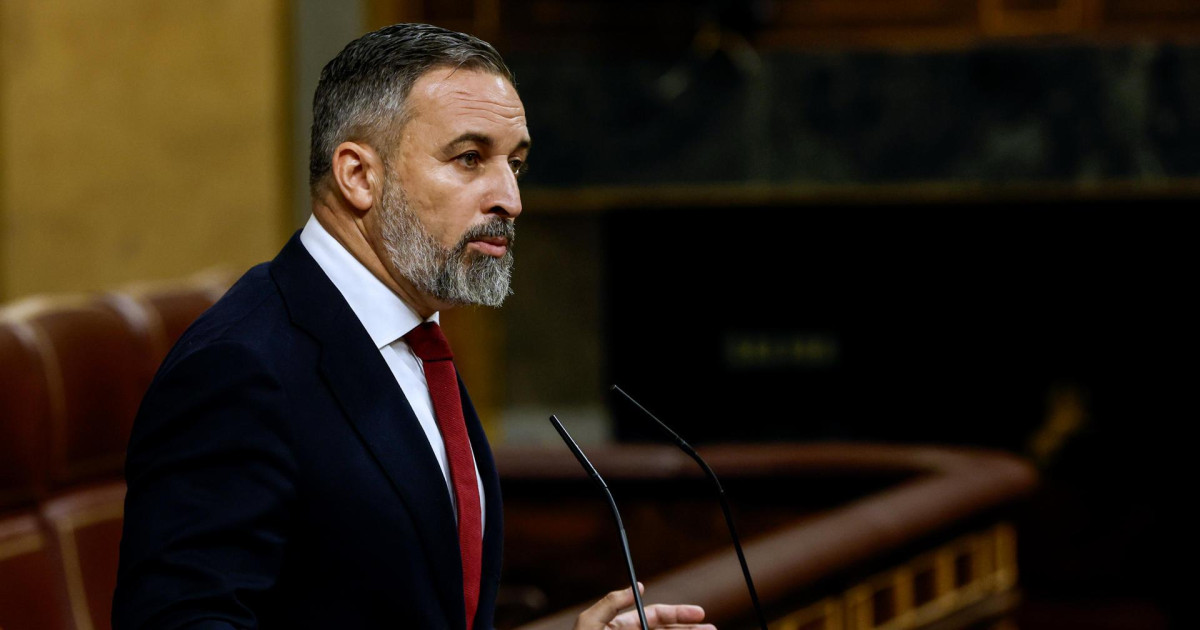 Abascal acusa a Sánchez de «maniobrar» para «robar» las elecciones y ...