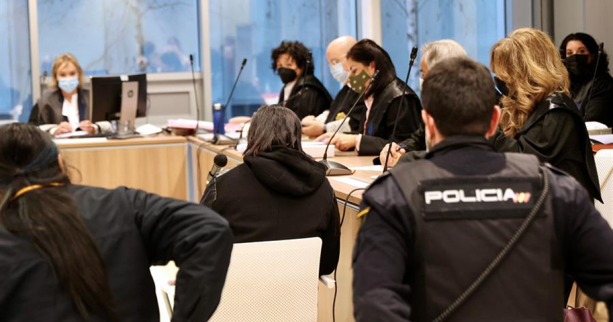 Un jurado culpa de asesinato a la acusada de matar a su hija en Logroño