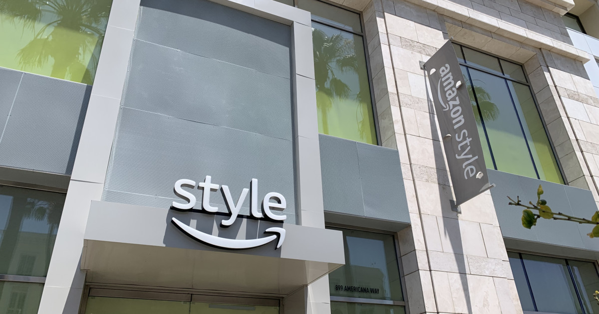 Amazon inaugura su primera tienda física de ropa