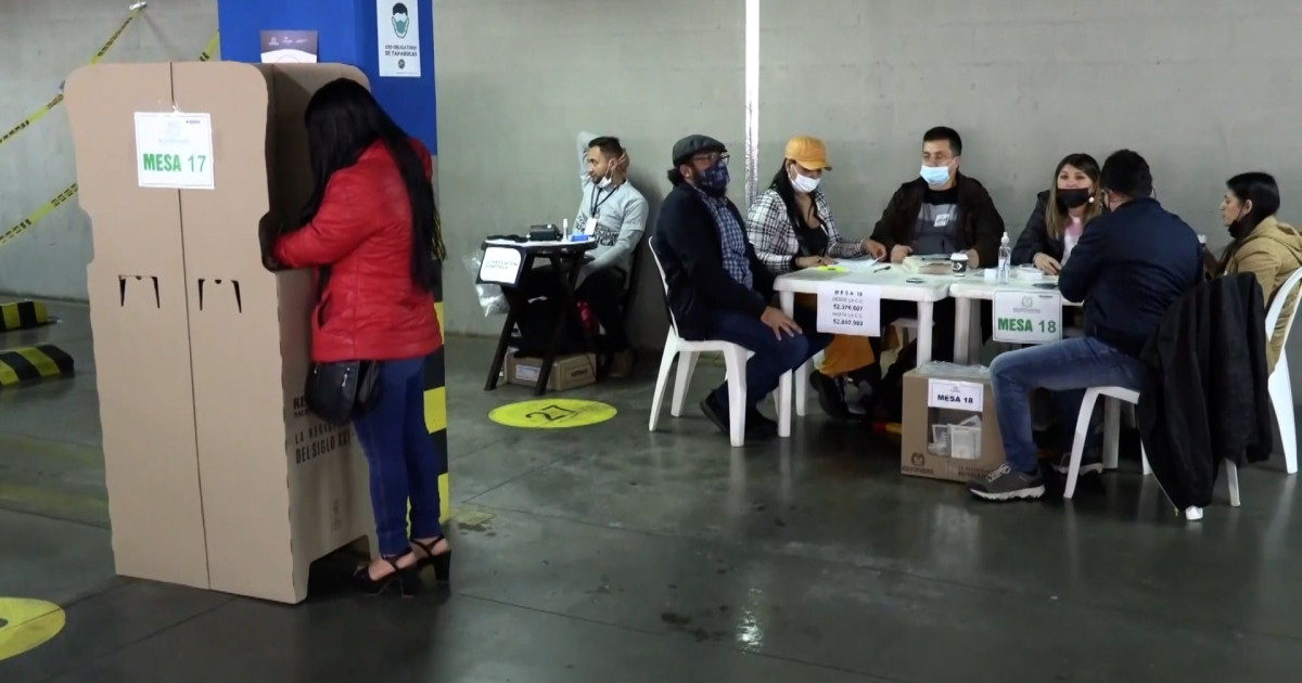 Colombia supera la «desconfianza» en el sistema electoral