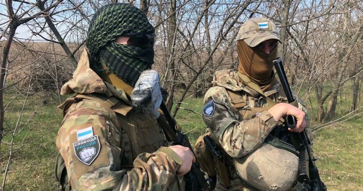 Cientos de prisioneros de guerra rusos se cambian de bando y luchan