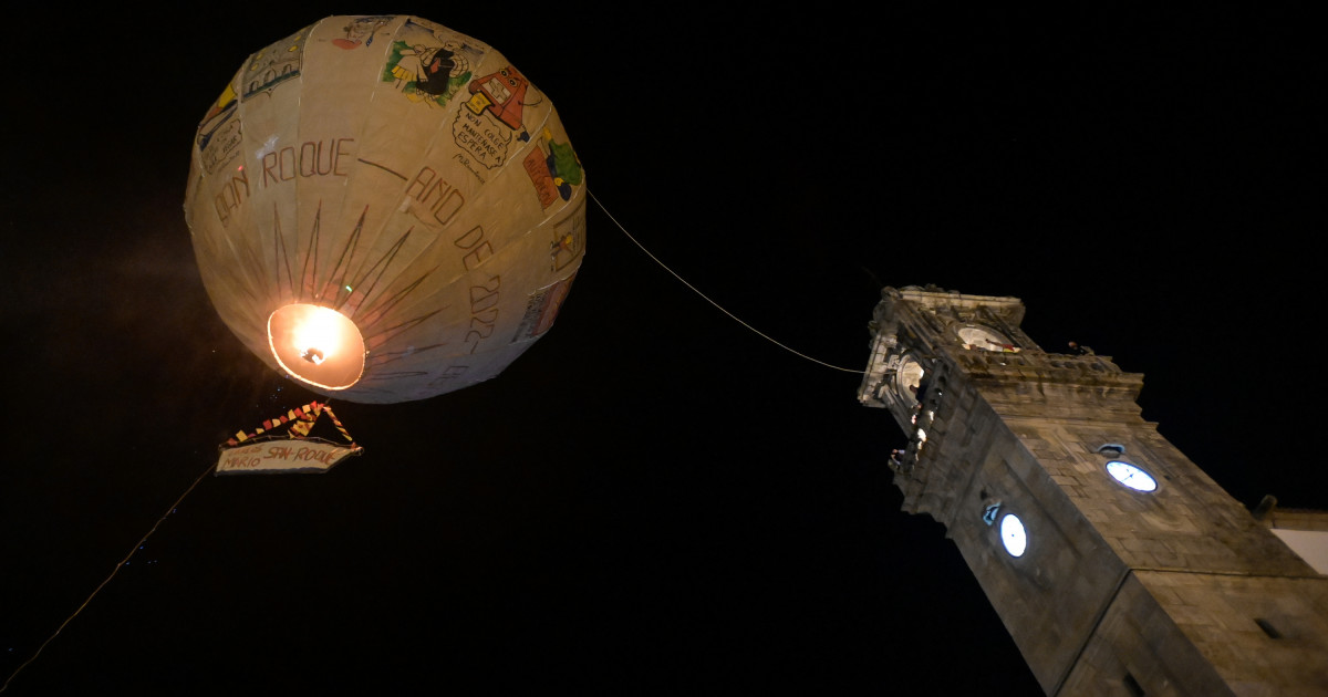 Vuelve a volar desde Betanzos el globo de papel más grande del mundo