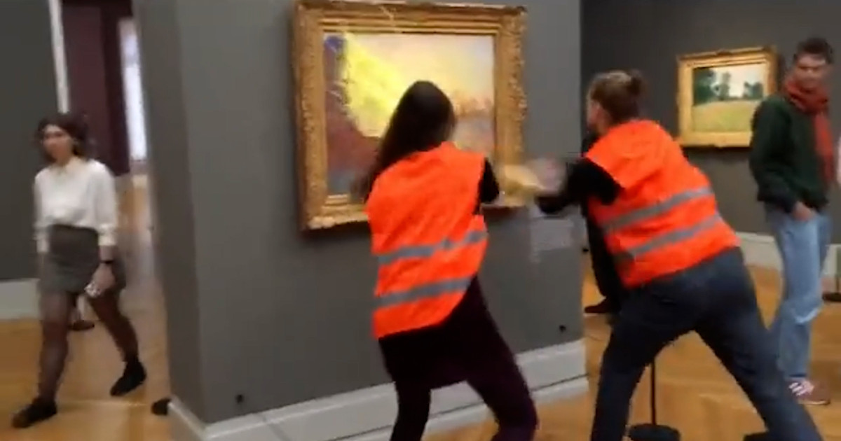 Activistas climáticos atacan un cuadro de Monet en Alemania lanzándole ...