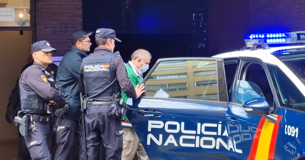 Detienen a un hombre tras matar a su vecina en Vigo
