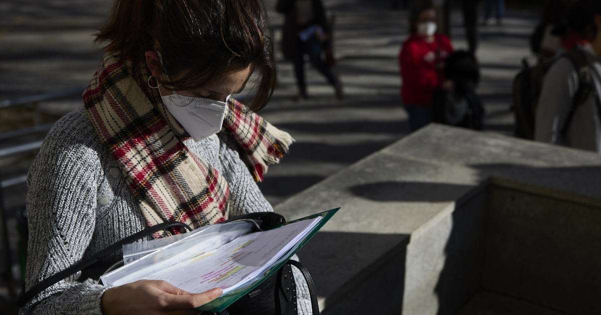 España se queda sin médicos: renuncian al MIR y buscan mejores ...