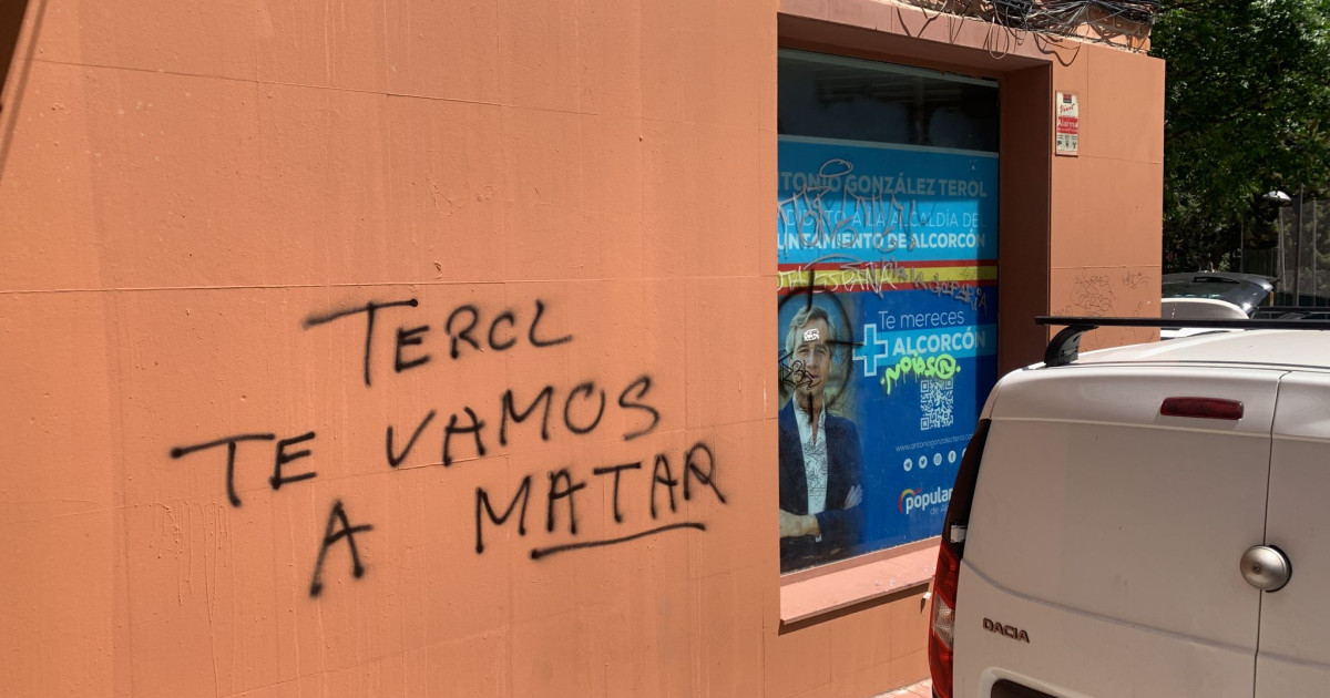 Pintadas amenazantes en la sede del PP de Alcorcón: «Terol te vamos a ...