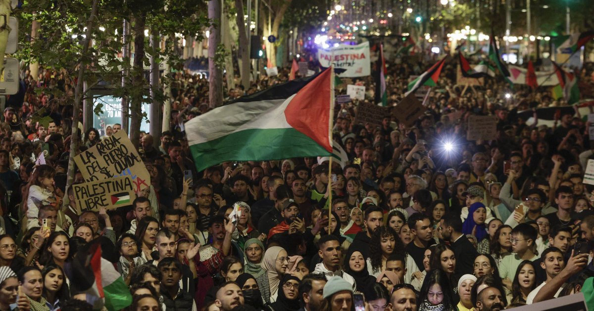 70.000 personas se movilizan en Barcelona en apoyo al pueblo palestino