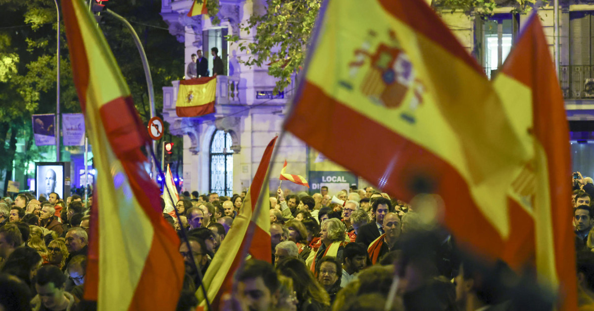 Directo | Nueva jornada de protestas en Ferraz contra la amnistía ...