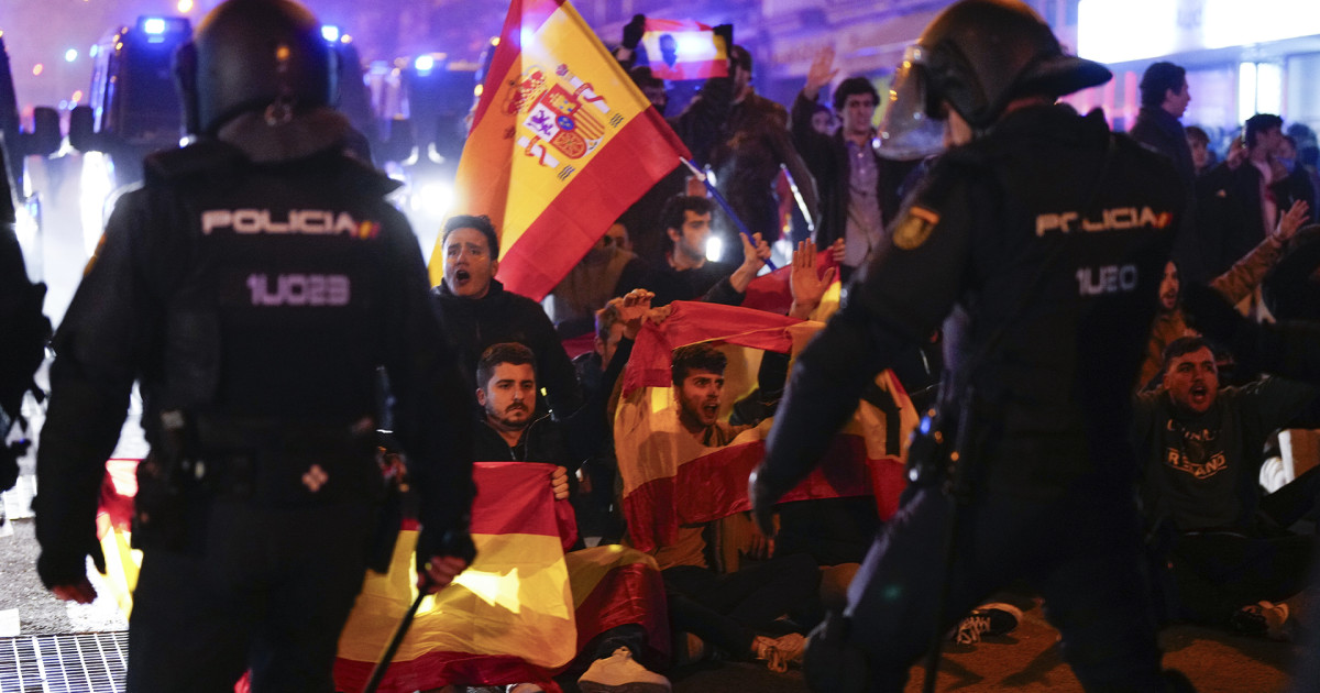 Directo | Decimoquinta jornada de protestas en Ferraz tras la ...
