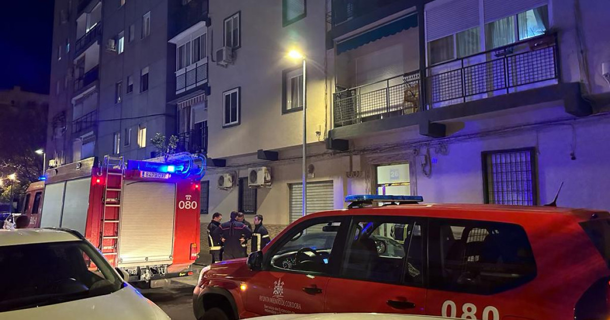 Un menor de cuatro años evacuado al hospital al inhalar humo en el ...