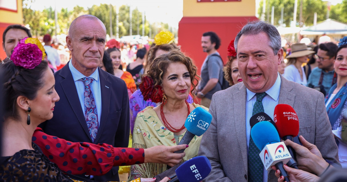 El PSOE pierde su caseta en la Feria de Sevilla por no pagar la cuota a ...