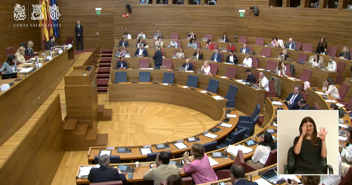 Las cortes valencianas debaten sobre la ley de Concordia de PP y Vox ...