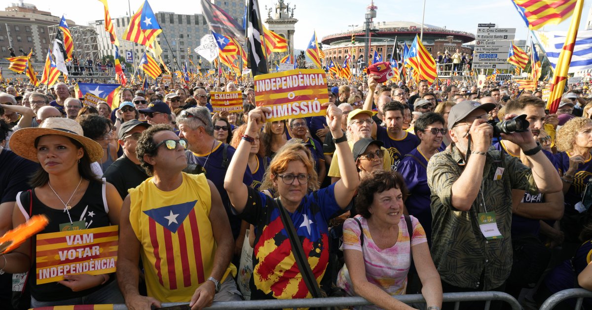 Los independentistas viven una Diada en cuidados intensivos y divididos