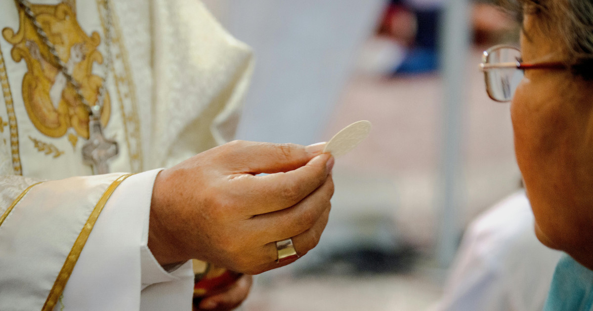 Misa del Corpus Christi desde la Parroquia Nuestra Señora del Buen ...