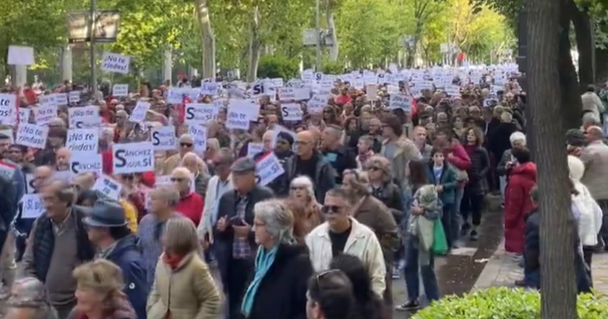La extrema izquierda improvisa en Madrid una manifestación de apoyo a ...
