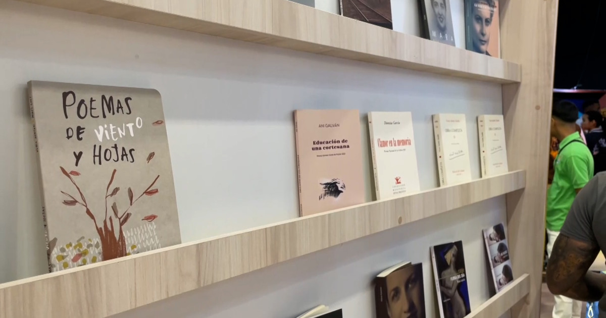 España dona cerca de 600 libros a Panamá enviados para la Feria ...