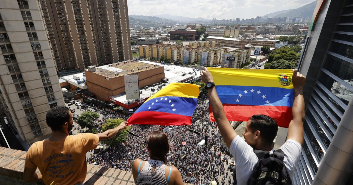 Miles de venezolanos salen a la calle en todo el mundo para plantarle ...