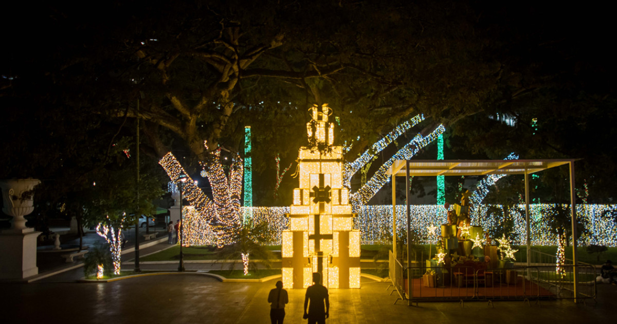 Así luce la Navidad adelantada en Venezuela tras la orden de Maduro