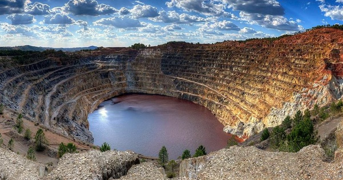 Rio Tinto y Glencore negocian crear el mayor gigante minero de la historia