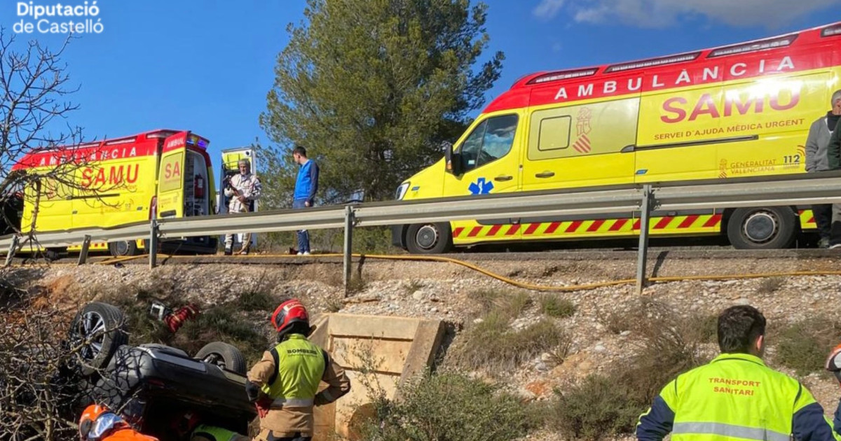 Madre e hija mueren en un accidente de tráfico en una pedanía de Castellón